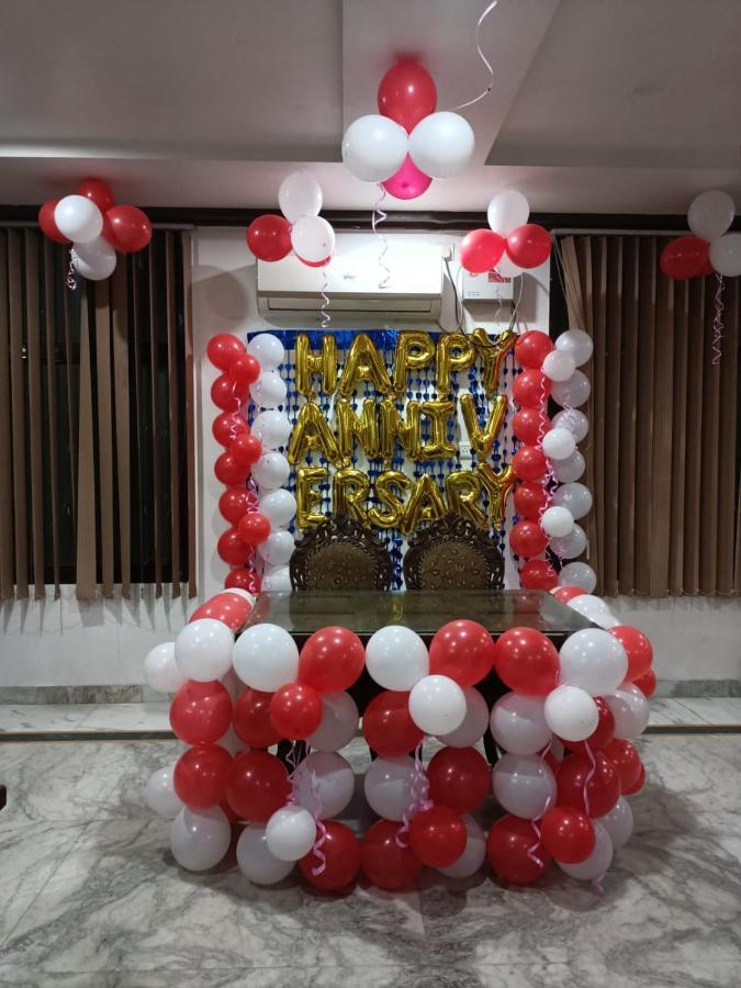 Hotel Haifa Varanasi Bagian luar foto